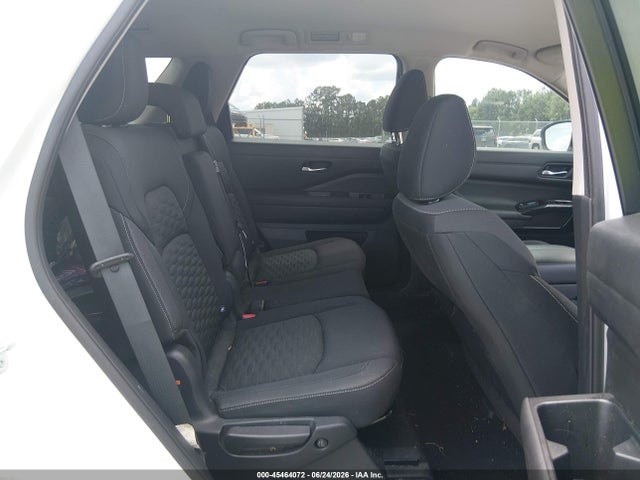 5N1DR3BA0NC254873 Nissan Pathfinder Sv 2wd
