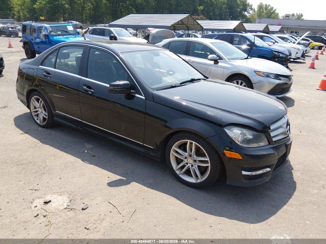 Aukcja sprzedaży 2013 Mercedes-benz C 300 Sport 4matic, vin: WDDGF8AB2DA878496, numer aukcji: 45464077
