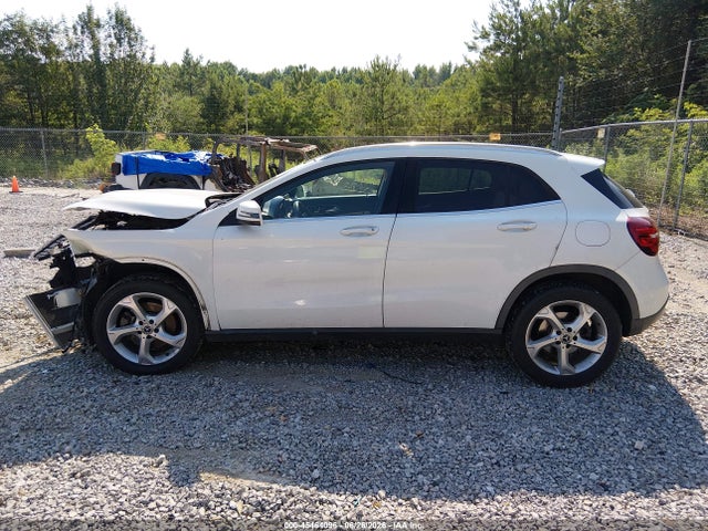 2018 Mercedes-benz Gla 250 მანქანა იყიდება აუქციონზე, vin: WDCTG4EB3JJ451228, აუქციონის ნომერი: 45464096