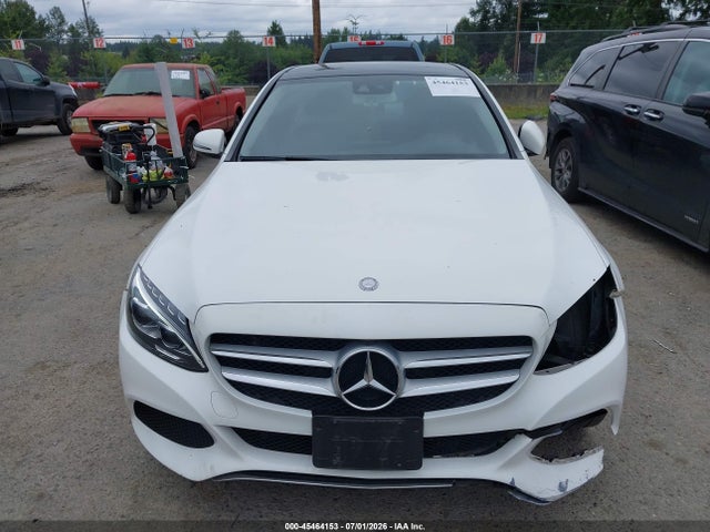 55SWF4KB8HU204944 Mercedes-Benz C 300 4matic