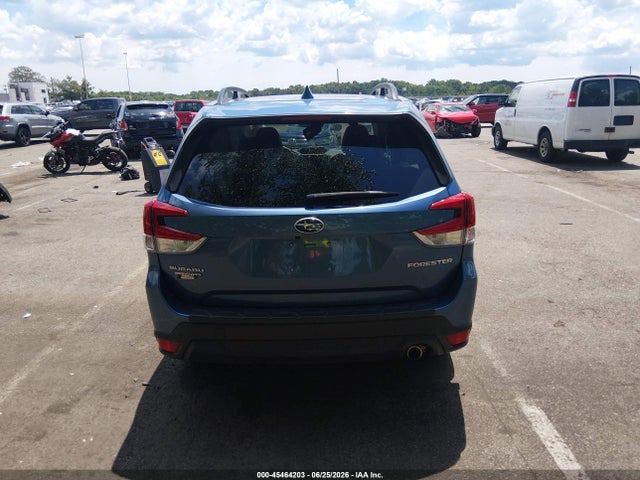 2021 Subaru Forester Limited მანქანა იყიდება აუქციონზე, vin: JF2SKAUC8MH423690, აუქციონის ნომერი: 45464203
