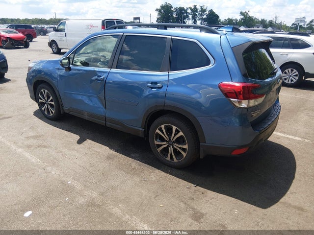 2021 Subaru Forester Limited მანქანა იყიდება აუქციონზე, vin: JF2SKAUC8MH423690, აუქციონის ნომერი: 45464203