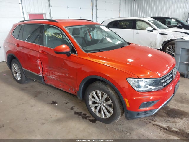 2018 Volkswagen Tiguan 2.0t Se/2.0t Sel მანქანა იყიდება აუქციონზე, vin: 3VV3B7AX7JM074799, აუქციონის ნომერი: 45464262