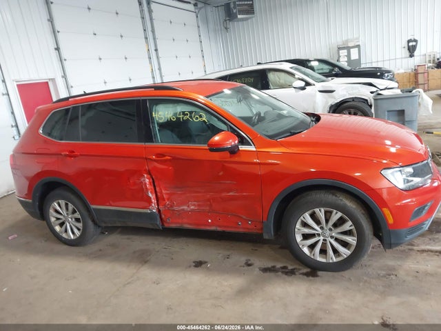 2018 Volkswagen Tiguan 2.0t Se/2.0t Sel მანქანა იყიდება აუქციონზე, vin: 3VV3B7AX7JM074799, აუქციონის ნომერი: 45464262