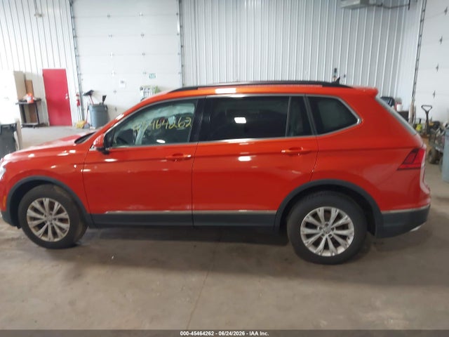2018 Volkswagen Tiguan 2.0t Se/2.0t Sel მანქანა იყიდება აუქციონზე, vin: 3VV3B7AX7JM074799, აუქციონის ნომერი: 45464262