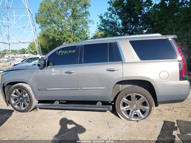Продажа на аукционе авто 2018 Cadillac Escalade Premium Luxury, vin: 1GYS4CKJ9JR296616, номер лота: 45464265