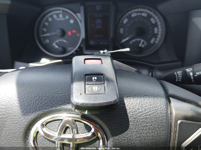 3TMCZ5AN7HM047495 Toyota Tacoma Trd Off Road