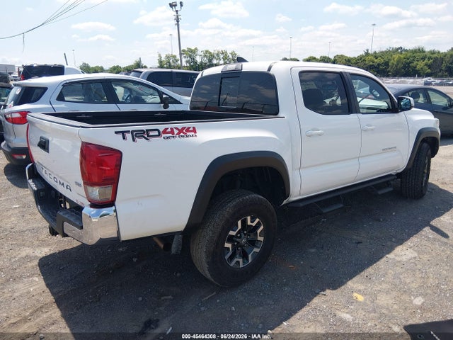 3TMCZ5AN7HM047495 Toyota Tacoma Trd Off Road