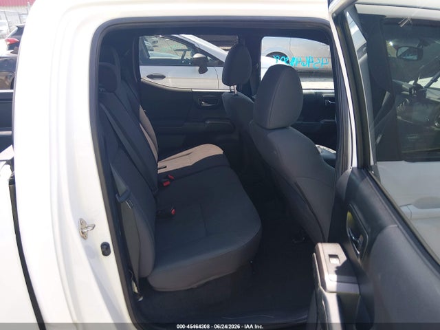 3TMCZ5AN7HM047495 Toyota Tacoma Trd Off Road