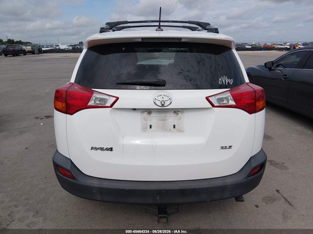 2T3WFREVXFW146024 Toyota Rav4 Xle