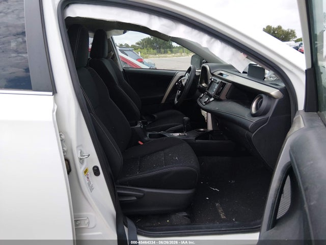 2T3WFREVXFW146024 Toyota Rav4 Xle