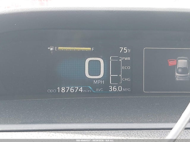 Toyota Prius Two 2018 JTDKBRFU6J3585507 Image 16