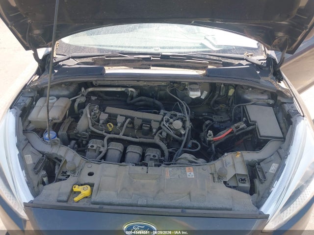 Ford FOCUS S 2018 1FADP3E25JL254480 Image 10