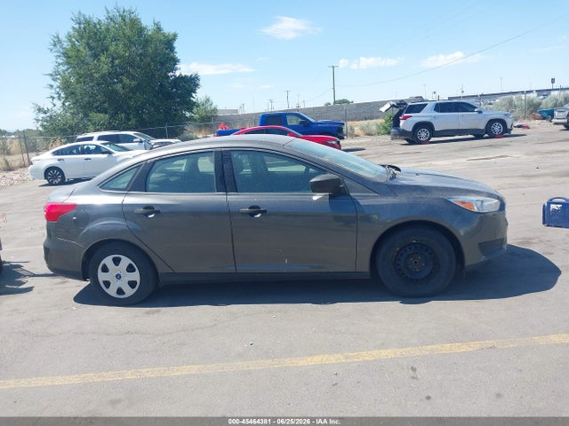 Ford FOCUS S 2018 1FADP3E25JL254480 Image 14