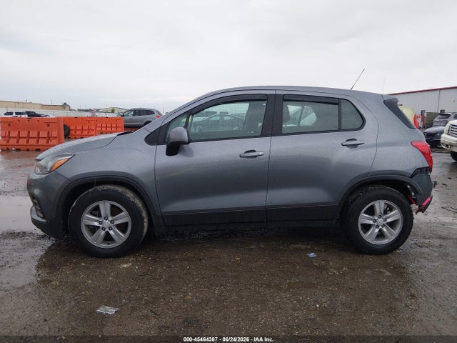 3GNCJKSB3LL300411 Chevrolet Trax Fwd Ls