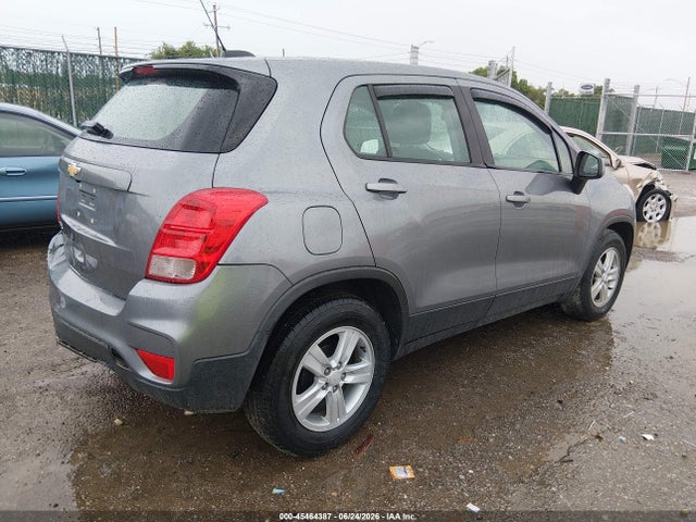 3GNCJKSB3LL300411 Chevrolet Trax Fwd Ls
