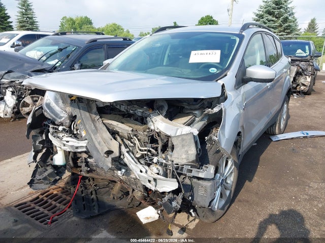 Продаж на аукціоні авто 2018 Ford Escape Se, vin: 1FMCU0GD6JUC04513, номер лоту: 45464422