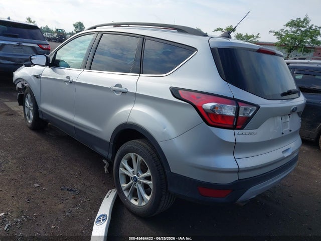 Продаж на аукціоні авто 2018 Ford Escape Se, vin: 1FMCU0GD6JUC04513, номер лоту: 45464422