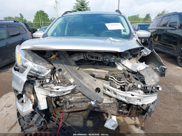 Продаж на аукціоні авто 2018 Ford Escape Se, vin: 1FMCU0GD6JUC04513, номер лоту: 45464422