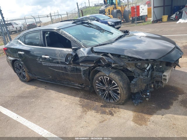 1N4AA6AP4GC426076 Nissan Maxima 3.5 Platinum