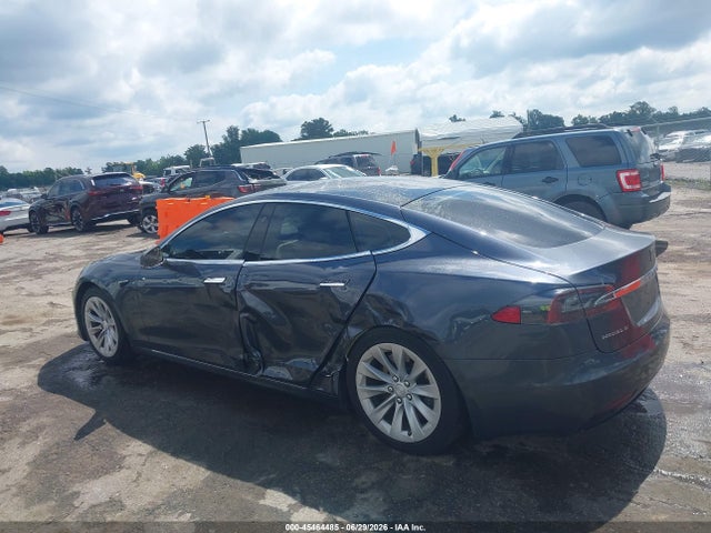 Tesla Model S 100d/60d/75d/90d/p100d 2017 5YJSA1E29HF222300 Image 14