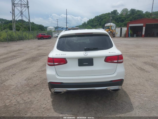 Продаж на аукціоні авто 2016 Mercedes-benz Glc 300 4matic, vin: WDC0G4KB9GF062998, номер лоту: 45464492