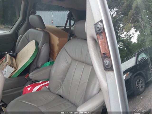 Продаж на аукціоні авто 2001 Chrysler Town & Country Lxi, vin: 2C8GP54L01R219042, номер лоту: 45464522