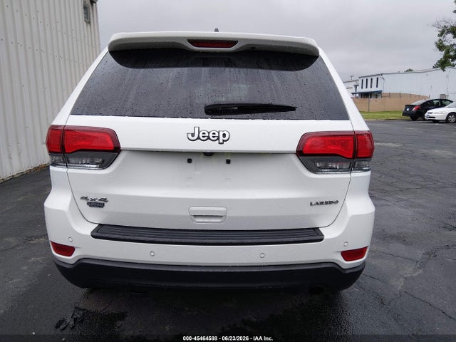 1C4RJFAG4LC165524 Jeep Grand Cherokee Laredo E 4x4