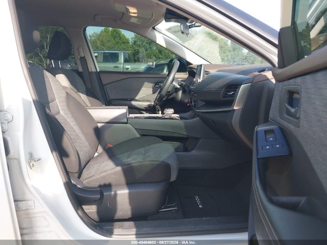 JN8AT3AA8MW013753 Nissan Rogue S Fwd