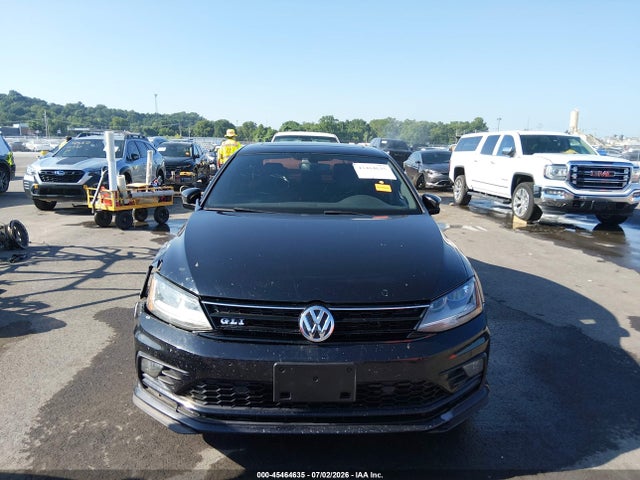 45464635 :رقم المزاد ، 3VW4T7AJ7HM398225 vin ، 2017 Volkswagen Jetta Gli مزاد بيع