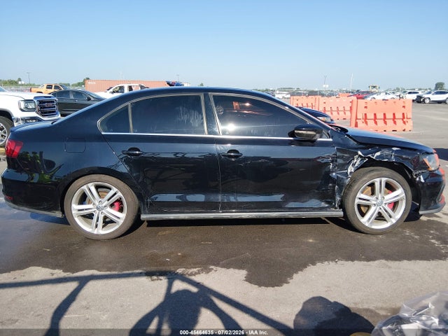 45464635 :رقم المزاد ، 3VW4T7AJ7HM398225 vin ، 2017 Volkswagen Jetta Gli مزاد بيع