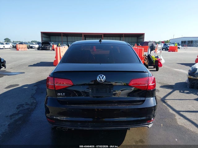45464635 :رقم المزاد ، 3VW4T7AJ7HM398225 vin ، 2017 Volkswagen Jetta Gli مزاد بيع