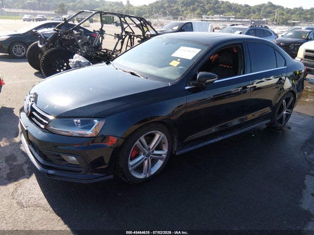 45464635 :رقم المزاد ، 3VW4T7AJ7HM398225 vin ، 2017 Volkswagen Jetta Gli مزاد بيع