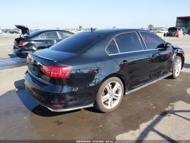 45464635 :رقم المزاد ، 3VW4T7AJ7HM398225 vin ، 2017 Volkswagen Jetta Gli مزاد بيع
