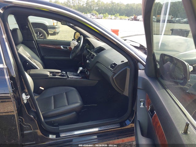 2009 Mercedes-benz C 300 Luxury/sport მანქანა იყიდება აუქციონზე, vin: WDDGF54X29R055274, აუქციონის ნომერი: 45464681