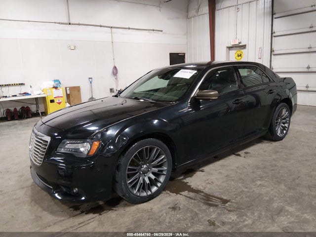2013 Chrysler 300c John Varvatos Limited Edition მანქანა იყიდება აუქციონზე, vin: 2C3CCADT8DH686423, აუქციონის ნომერი: 45464760