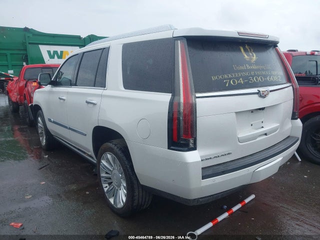 45464789 :رقم المزاد ، 1GYS4DKJ1HR378629 vin ، 2017 Cadillac Escalade Platinum مزاد بيع