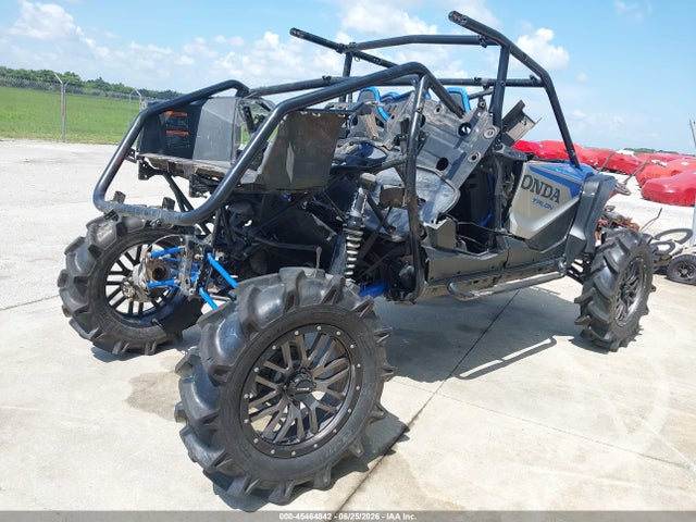 1HFVE06EXN4200030 Honda Sxs1000 S4x