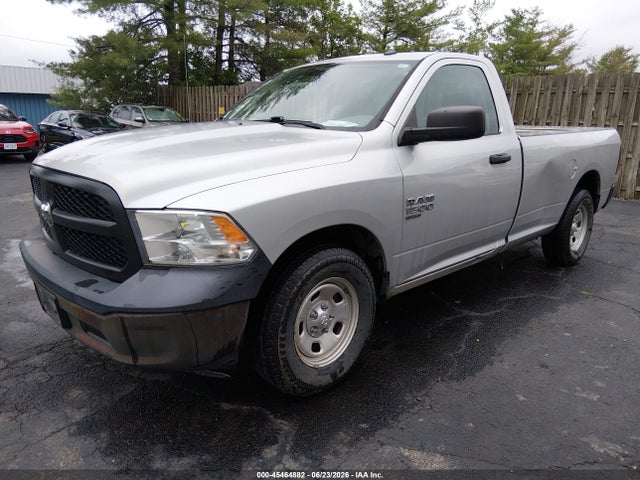 RAM 1500 Classic 2019 3C6JR6DG0KG502890 Image 2