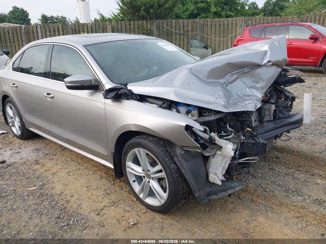 Volkswagen Passat 2.0l Tdi Sel Premium 2014 1VWCN7A33EC040060 головне зображення