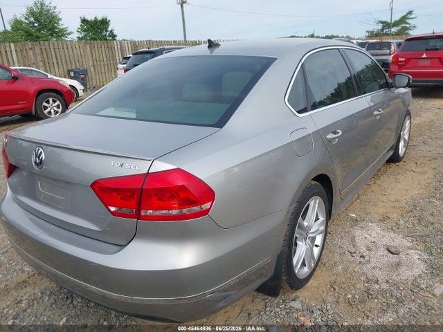 1VWCN7A33EC040060 Volkswagen Passat 2.0l Tdi Sel Premium