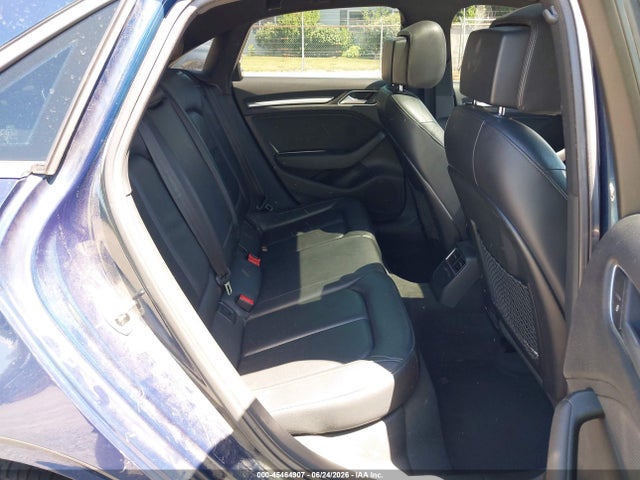 45464907 :رقم المزاد ، WAUBEGFF8KA120248 vin ، 2019 Audi A3 45 Premium مزاد بيع