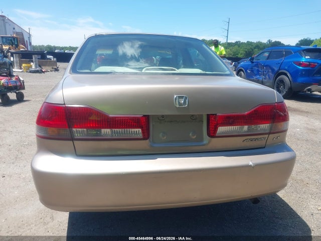 45464996 :رقم المزاد ، JHMCG66571C002681 vin ، 2001 Honda Accord 2.3 Lx مزاد بيع