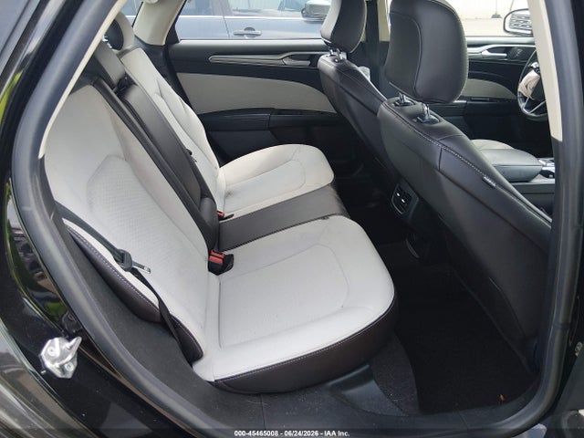 3FA6P0HD8LR184837 Ford FUSION SE