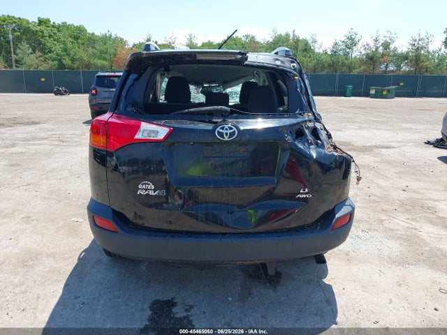 45465060 :رقم المزاد ، 2T3BFREV7FW259430 vin ، 2015 Toyota Rav4 Le مزاد بيع