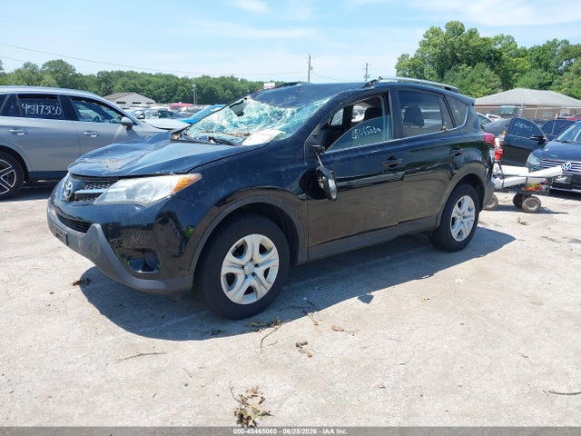45465060 :رقم المزاد ، 2T3BFREV7FW259430 vin ، 2015 Toyota Rav4 Le مزاد بيع