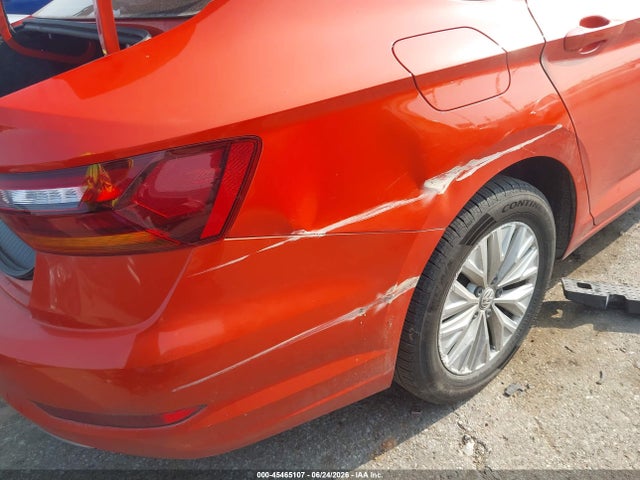 45465107 :رقم المزاد ، 3VWC57BU0KM199717 vin ، 2019 Volkswagen Jetta 1.4t R-line/1.4t S/1.4t Se مزاد بيع