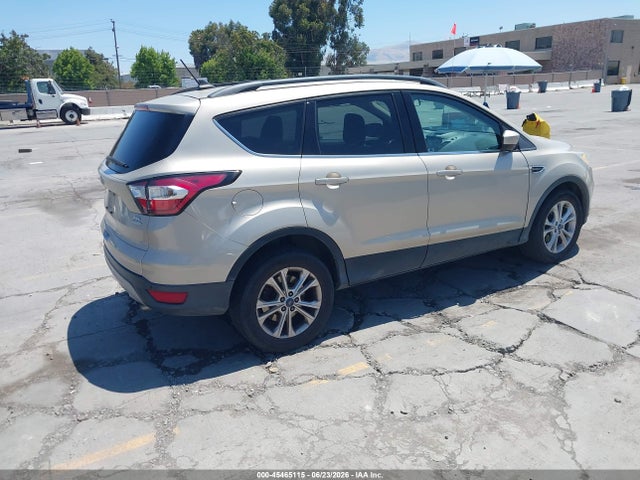 Ford ESCAPE SEL 2018 1FMCU0HD3JUA24629 Image 4