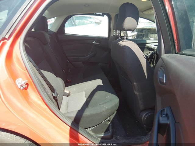 Ford FOCUS SE 2017 1FADP3FE8HL219595 Image 8