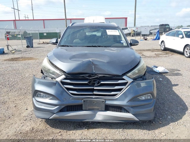 Продаж на аукціоні авто 2017 Hyundai Tucson Eco, vin: KM8J33A21HU431184, номер лоту: 45465196